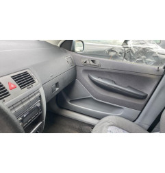Serrure avant droit SKODA FABIA 1