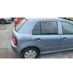 Serrure avant droit SKODA FABIA 1