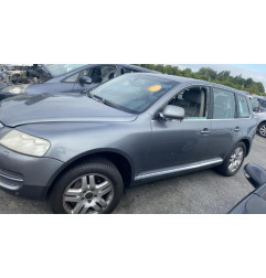 Plage arriere VOLKSWAGEN TOUAREG 1