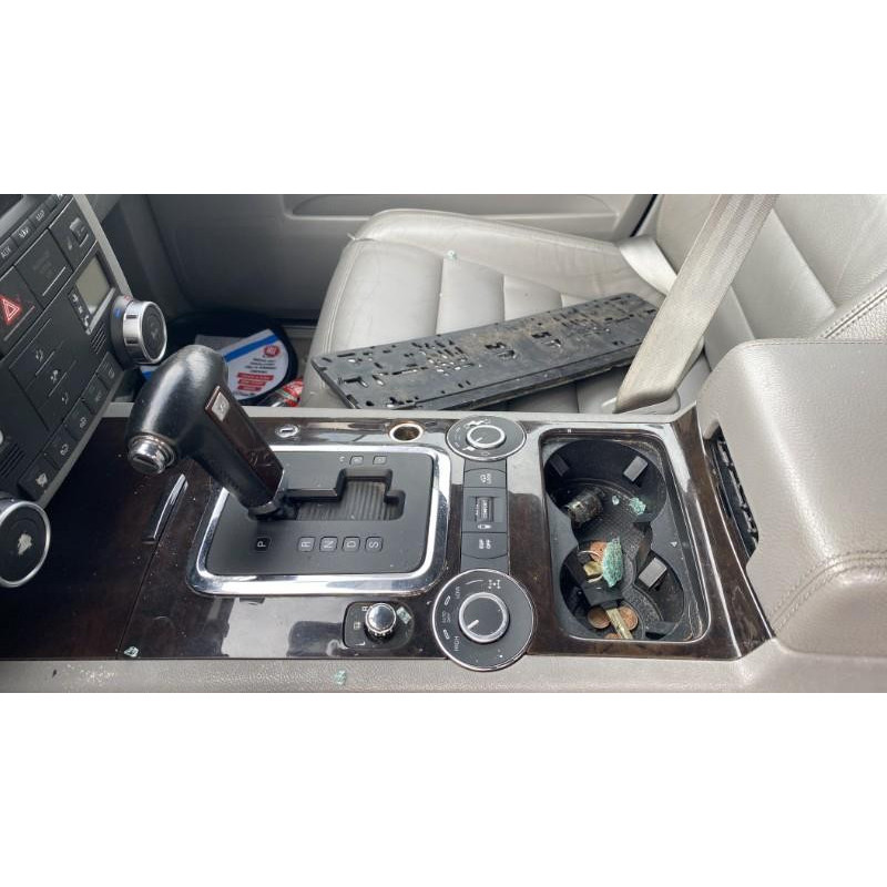 Plage arriere VOLKSWAGEN TOUAREG 1 Photo n°16