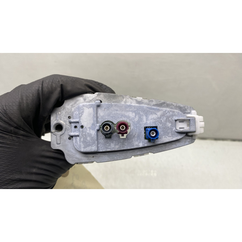 Antenne BMW SERIE 3 F31 Photo n°4