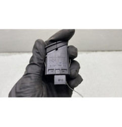 Bouton de warning BMW SERIE 3 F31