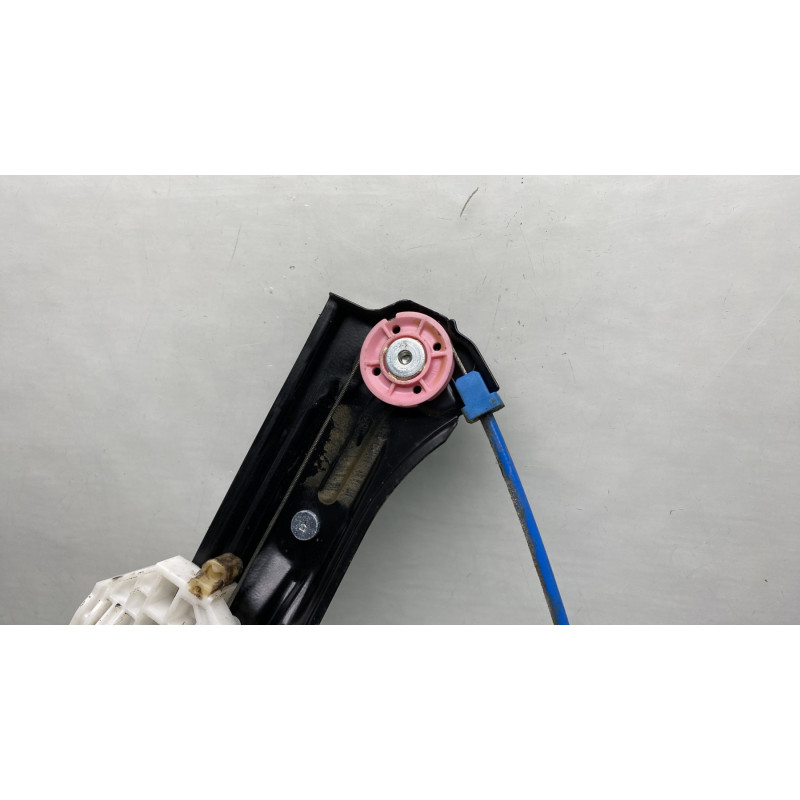 Leve vitre electrique avant gauche BMW SERIE 3 F31 Photo n°4