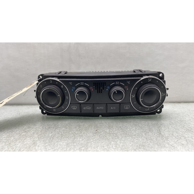 Commande chauffage MERCEDES CLASSE C 203 Photo n°1