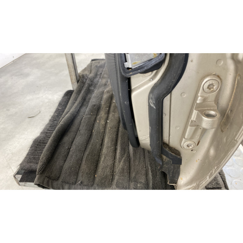Porte arriere gauche MERCEDES CLASSE C 202 Photo n°6