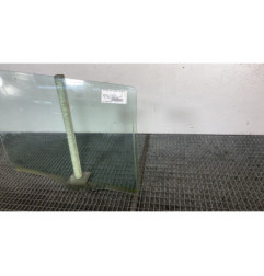 Vitre arriere droit PEUGEOT 406