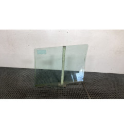 Vitre arriere droit PEUGEOT 406