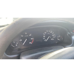 Vitre arriere droit PEUGEOT 406