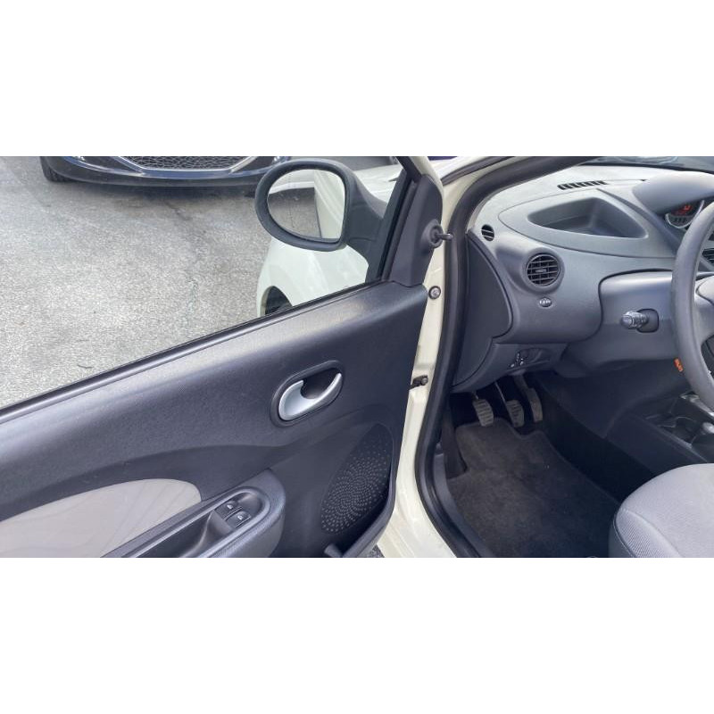 Porte avant gauche RENAULT TWINGO 2 Photo n°12