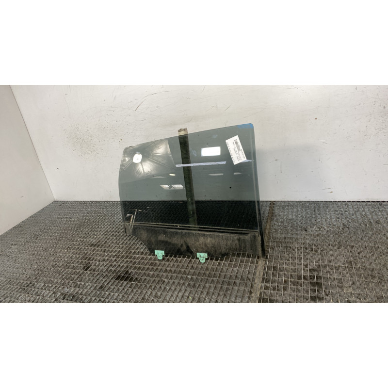 Vitre arriere droit NISSAN NOTE 2 Photo n°2