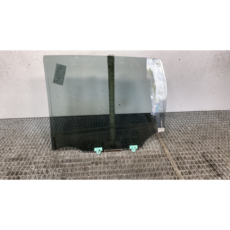 Vitre arriere droit NISSAN NOTE 2 Photo n°5
