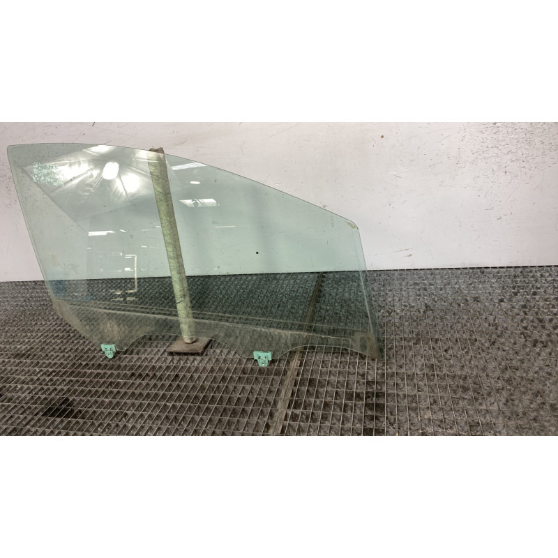 Vitre avant droit NISSAN NOTE 2 Photo n°4