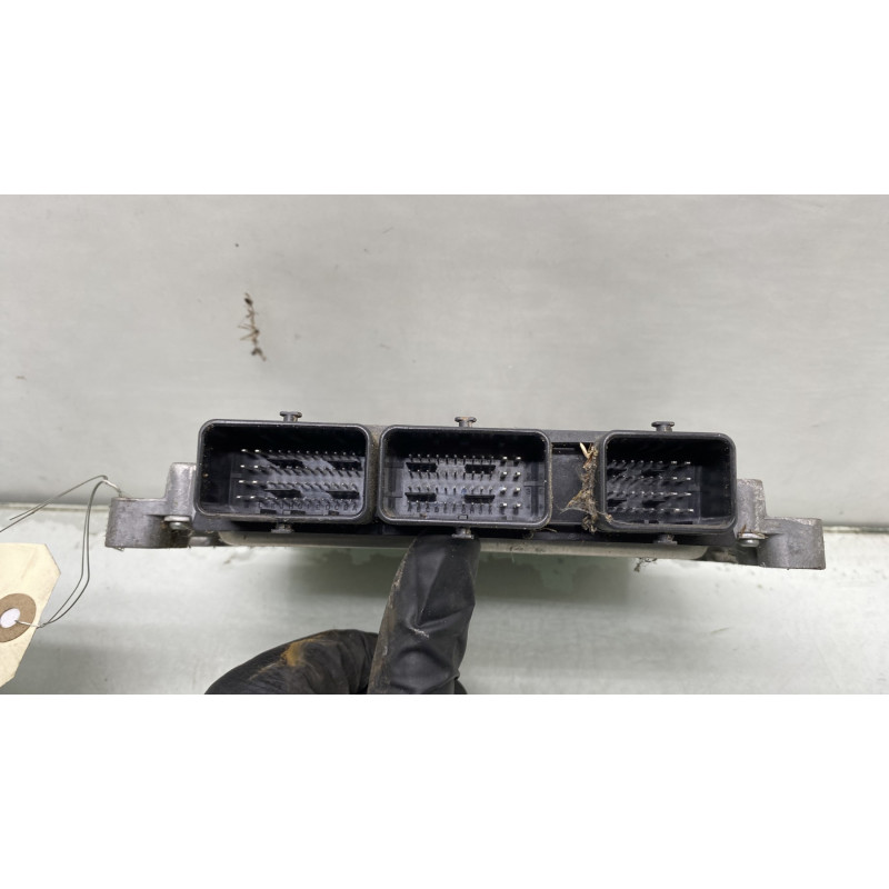 Calculateur moteur RENAULT MEGANE 3 Photo n°3