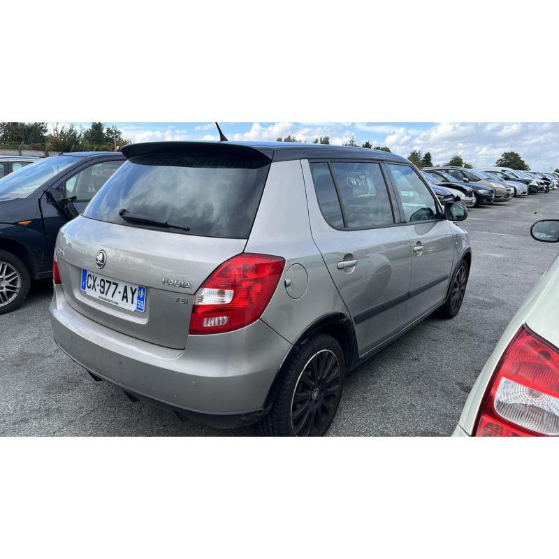 Air bag conducteur SKODA FABIA 2 Photo n°13