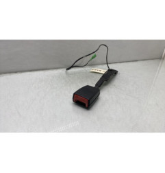 Attache ceinture avant gauche SKODA FABIA 2 Photo n°1