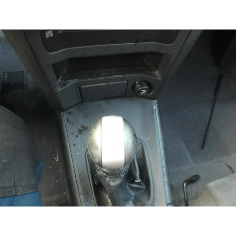 Aile avant gauche NISSAN PRIMERA 4 Photo n°8