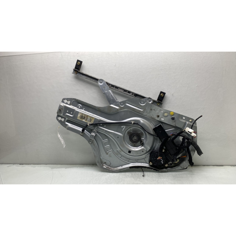 Leve vitre electrique avant gauche HYUNDAI ELANTRA 1 Photo n°1