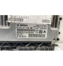 Calculateur moteur PEUGEOT 207