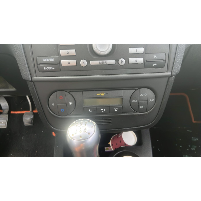 Calculateur moteur FORD FIESTA 5 Photo n°10