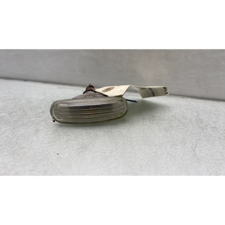 Repetiteur clignotant avant droit (Feux) FIAT GRANDE PUNTO Photo n°1