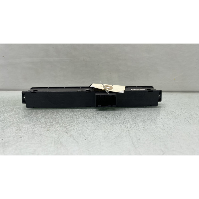 Bouton de warning FIAT GRANDE PUNTO Photo n°2