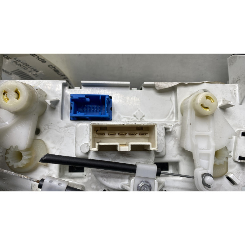 Commande chauffage FIAT GRANDE PUNTO Photo n°3