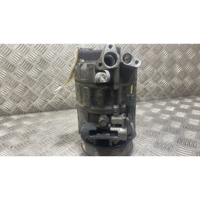 Compresseur clim RENAULT MASTER 3 Photo n°4