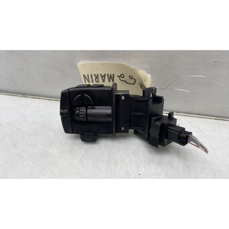 Commande autoradio RENAULT MEGANE 3 Photo n°3