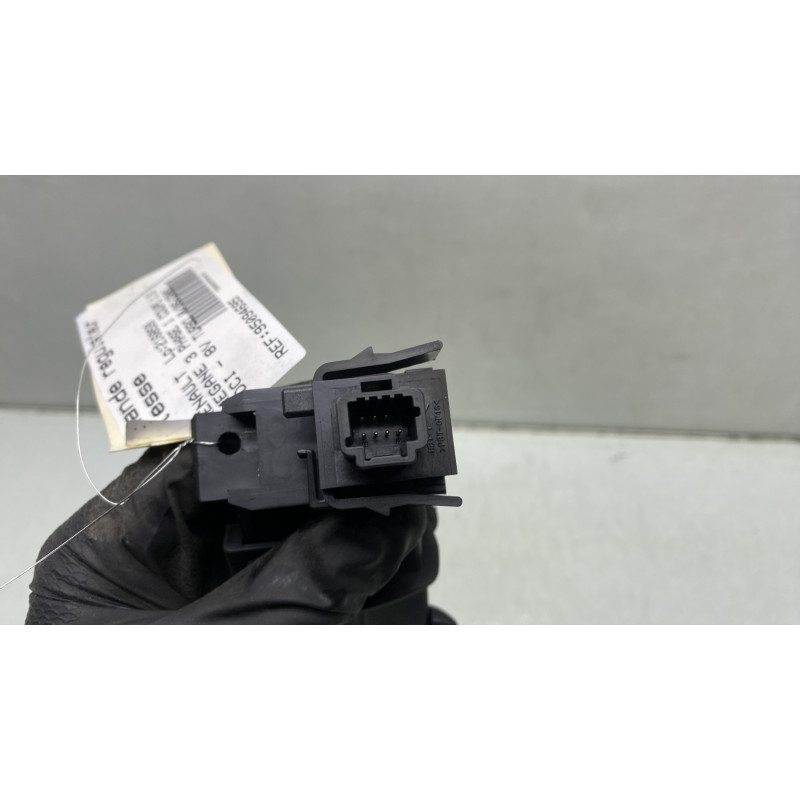 Commande autoradio RENAULT MEGANE 3 Photo n°4