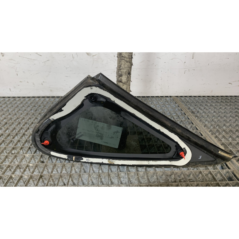 Custode arriere droit SUZUKI BALENO 2 Photo n°4