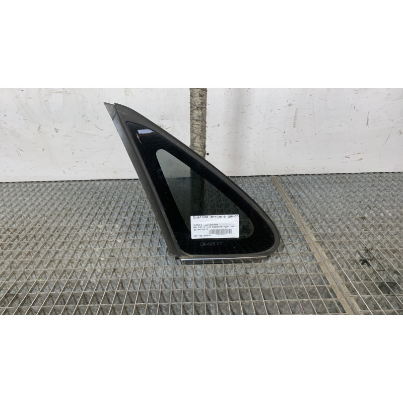 Custode arriere gauche SUZUKI BALENO 2 Photo n°1