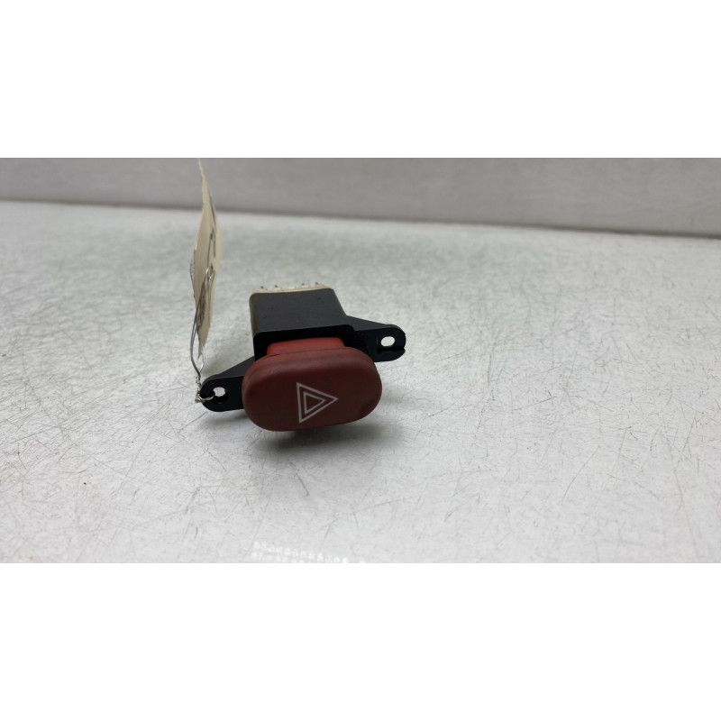 Bouton de warning RENAULT ESPACE 3 Photo n°1