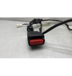 Attache ceinture avant gauche TOYOTA YARIS 3