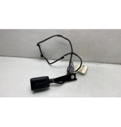 Attache ceinture avant gauche TOYOTA YARIS 3