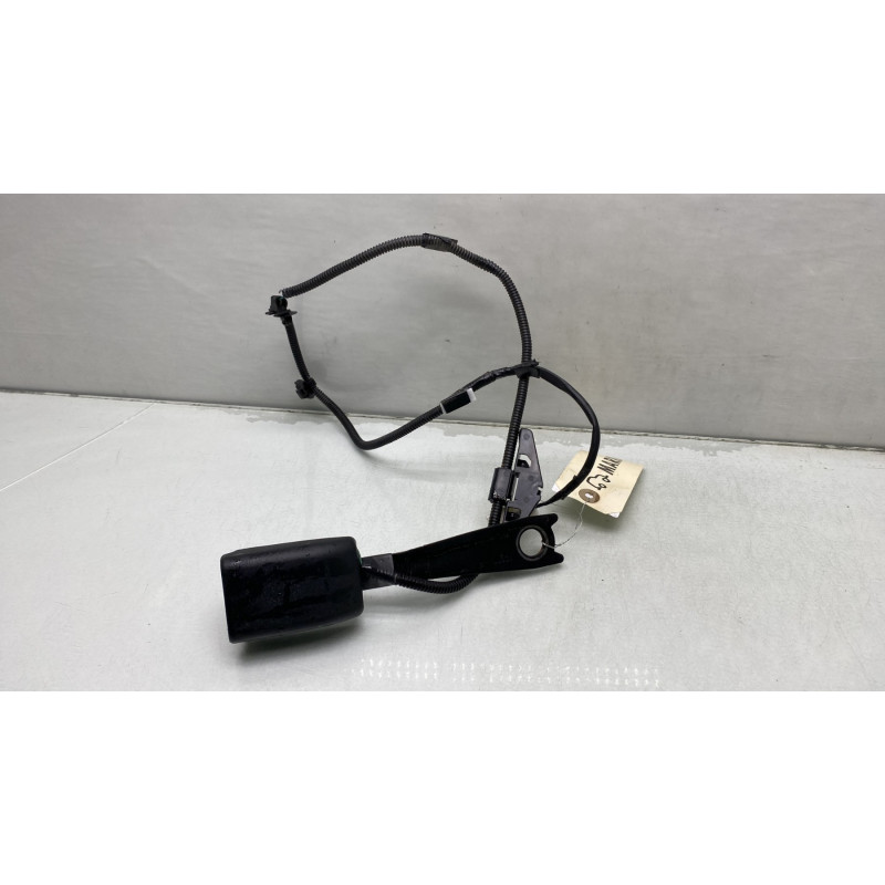 Attache ceinture avant gauche TOYOTA YARIS 3 Photo n°3