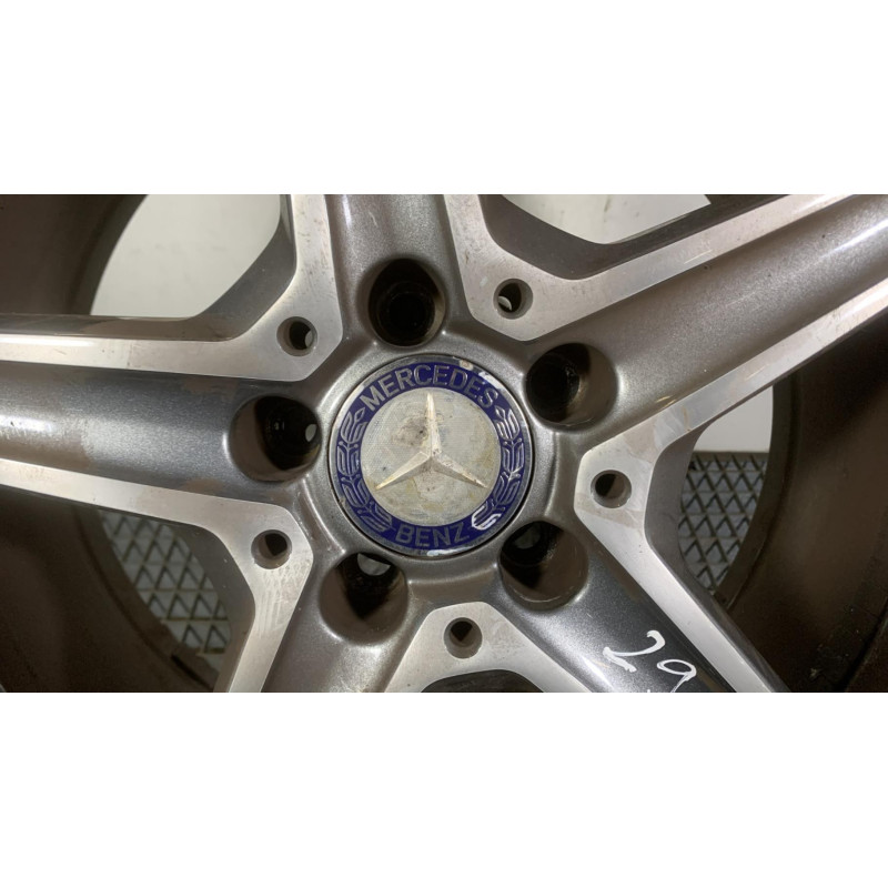 Jante MERCEDES CLASSE C 205 Photo n°2