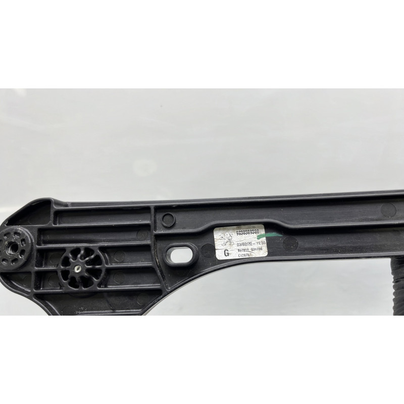 Leve vitre electrique avant gauche CITROEN C5 AIRCROSS Photo n°8
