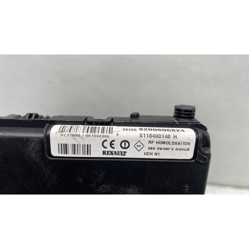 Boitier UCH RENAULT SCENIC 2 Photo n°4