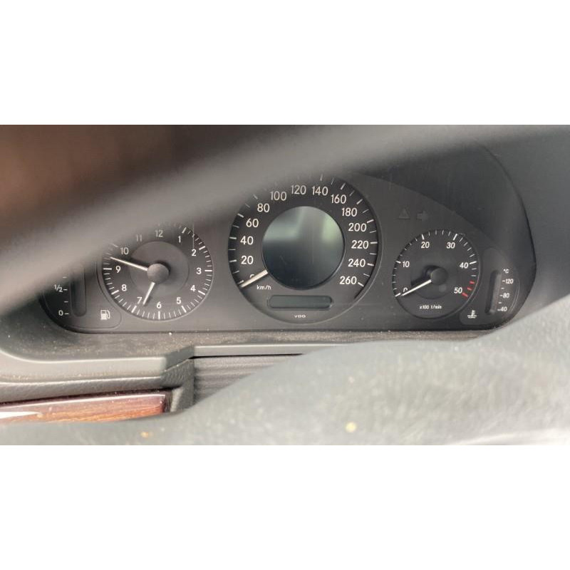 Anti brouillard gauche (feux) MERCEDES CLASSE E 211 Photo n°10