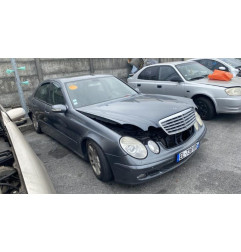 Serrure avant droit MERCEDES CLASSE E 211