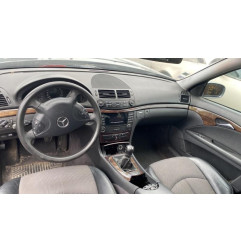Serrure avant droit MERCEDES CLASSE E 211