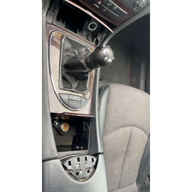 Serrure avant droit MERCEDES CLASSE E 211 Photo n°12