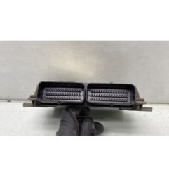 Calculateur moteur RENAULT CLIO 2