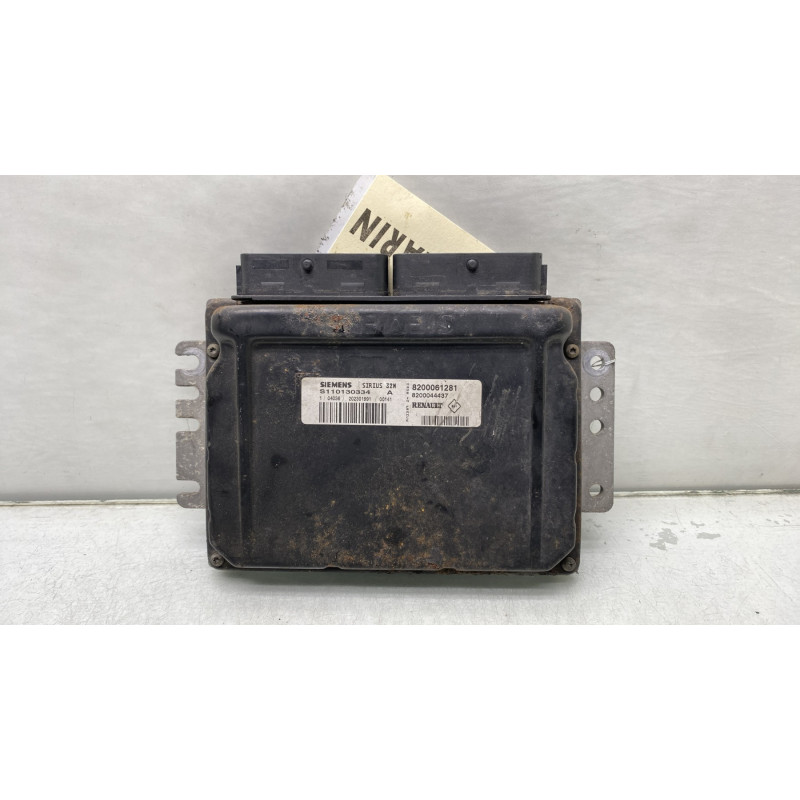 Calculateur moteur RENAULT CLIO 2 Photo n°3