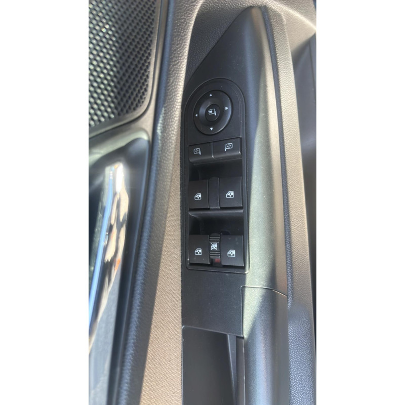 Poignee porte arriere droit OPEL ZAFIRA B Photo n°13