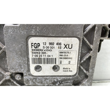 Calculateur moteur OPEL ZAFIRA B