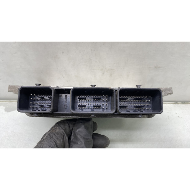 Calculateur moteur RENAULT MEGANE 2 Photo n°3