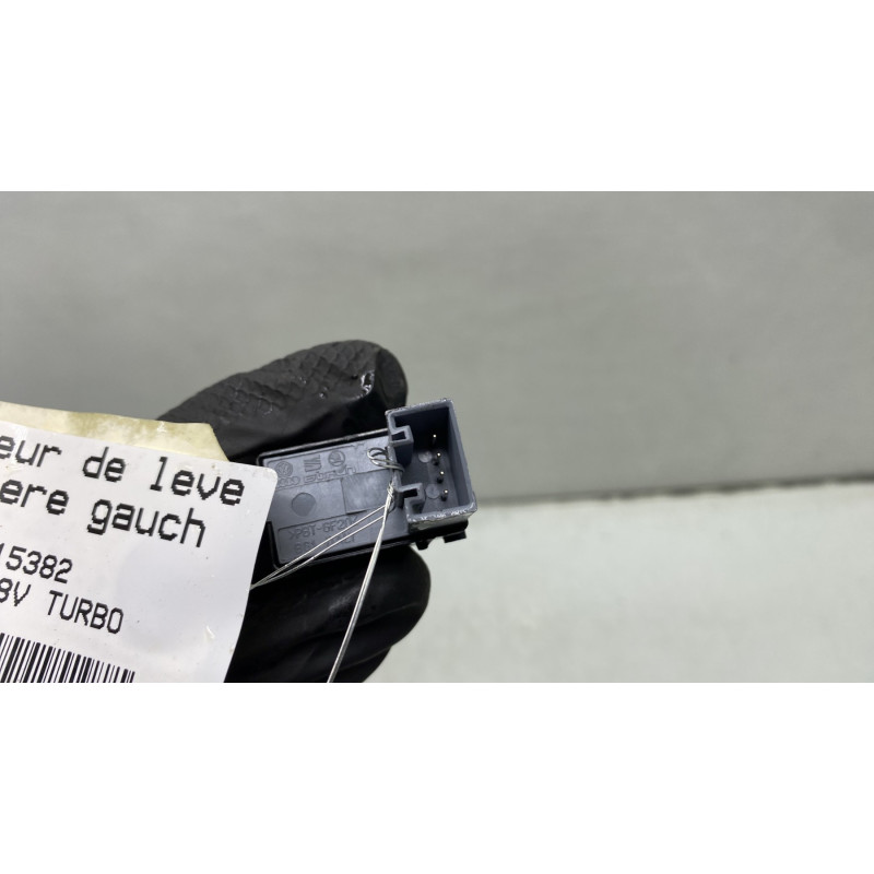 Interrupteur de leve vitre arriere gauche VOLKSWAGEN GOLF 5 Photo n°3