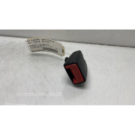 Attache ceinture arriere droit RENAULT TWINGO 2