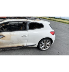 Bras essuie glace arriere VOLKSWAGEN SCIROCCO 3
